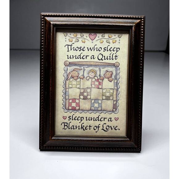 Quilt Lovers Quilting Print with Wood Frame Blanket of Love Stand Up or Hang - Picture 1 of 5
